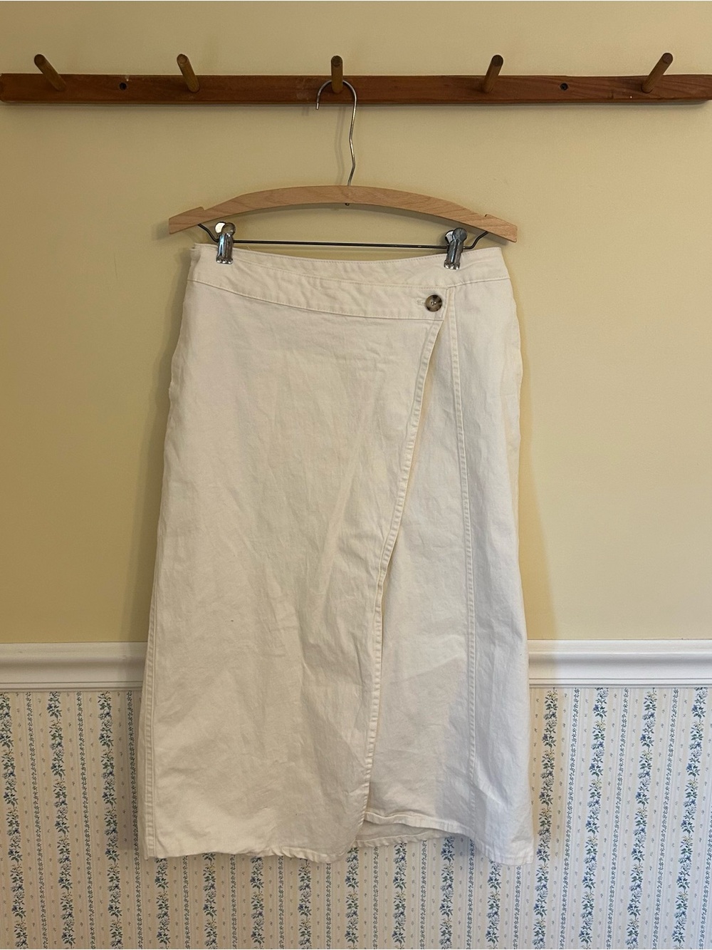 Universal Thread Midi Wrap Skirt